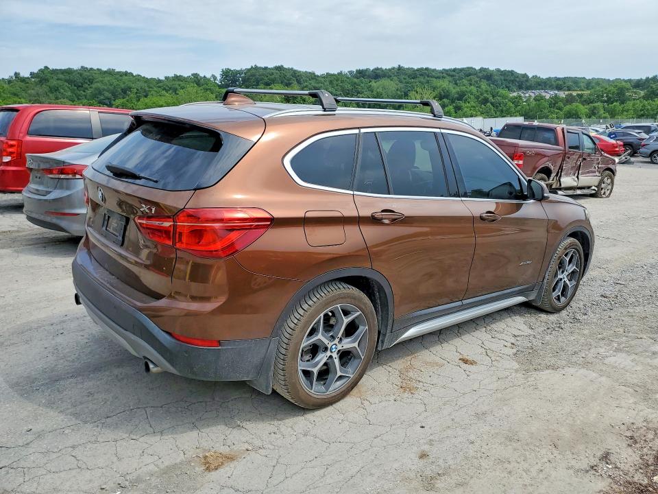 2016 BMW X1 VIN WBXHT3C37GP880247 COPART salvage auction — MINOR DENT/SCRATCHES, Pa - Cert Of Title (P), sold $4,300 on 2026-07-02 (photo 3)