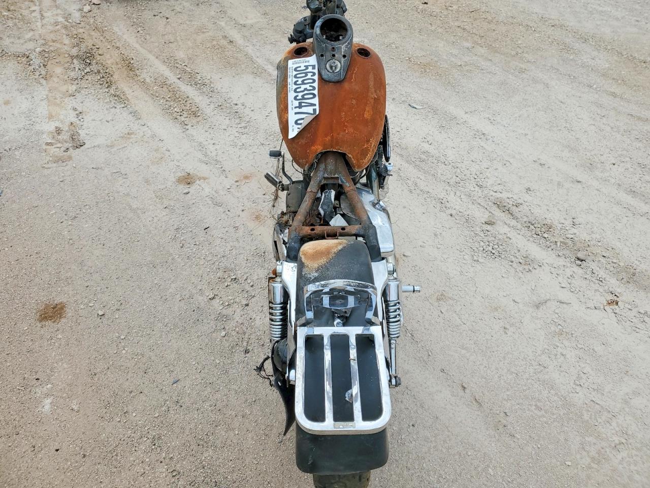 2001 Harley-davidson Xl1200 VIN 1HD1CGP191K146338 COPART salvage auction — Burn, TX - NONREPAIRABLE TITLE (P), sold $50 on 2026-08-28 (photo 6)