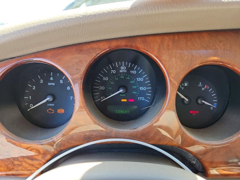 2001 Jaguar Xk series VIN SAJDA42C31NA11063 COPART salvage auction — MINOR DENT/SCRATCHES, Ca - Dis/Dlr/Exp Only Clean Title, sold $500 on 2026-07-15 (photo 9)