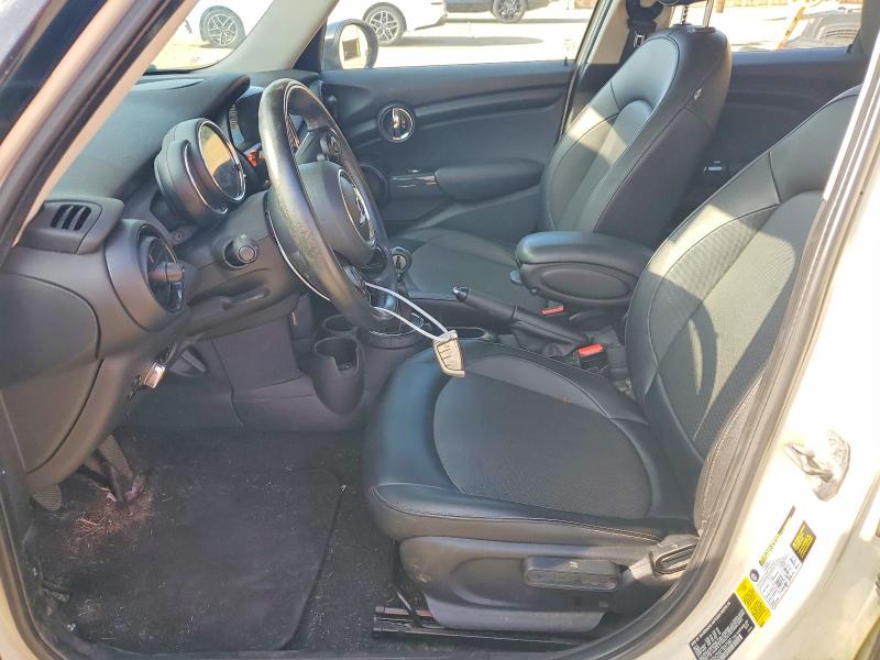 2015 Mini Cooper VIN WMWXS5C5XFT837582 COPART salvage auction — MINOR DENT/SCRATCHES, Ga - Certificate Of Title (P), sold $3,300 on 2026-07-08 (photo 7)