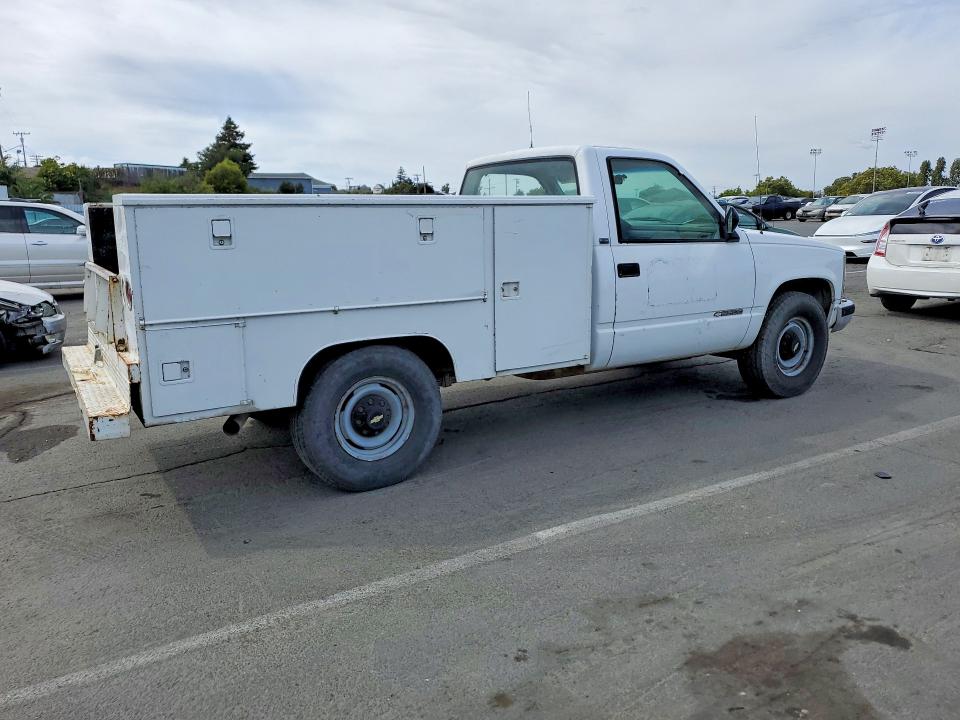 1993 Chevrolet Gmt-400 VIN 1GCGC24K4PE184644 COPART salvage auction — MECHANICAL, Ca - Dis/Dlr/Exp Only Clean Title, sold $300 on 2026-07-31 (photo 3)