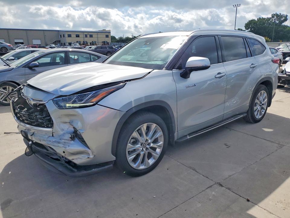 2021 Toyota Highlander VIN 5TDYARAH6MS005151 COPART salvage auction — FRONT END, Tx - Salvage Vehicle Title, sold $18,000 on 2026-07-02 (photo 1)