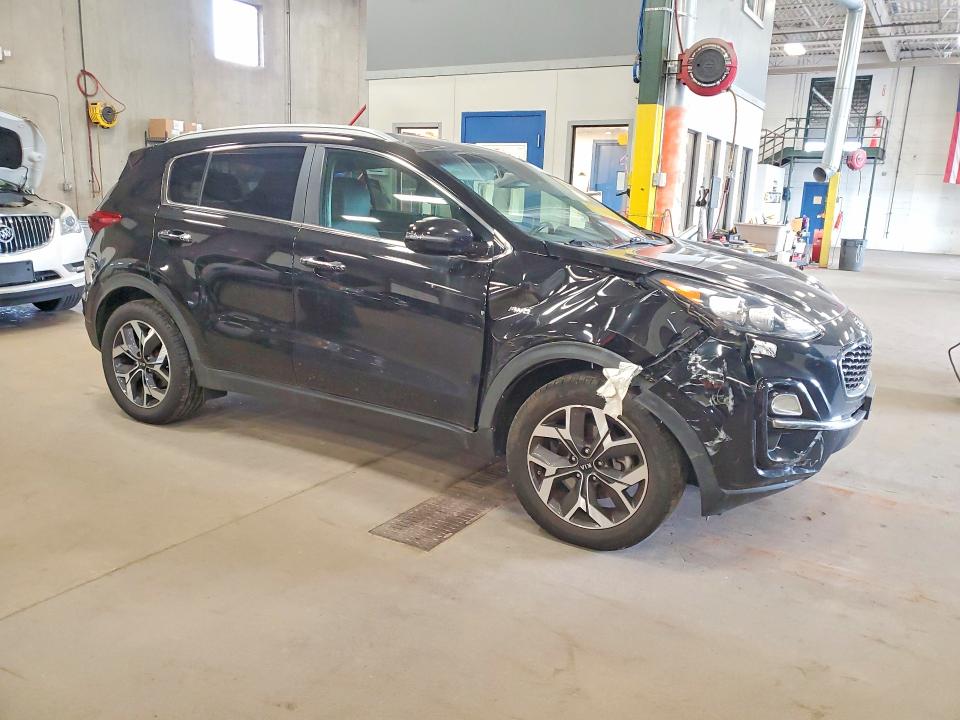 2020 Kia Sportage VIN KNDPNCAC0L7708917 COPART salvage auction — FRONT END, MN - CERT OF TITLE-SALVAGE, sold $5,300 on 2026-07-23 (photo 4)