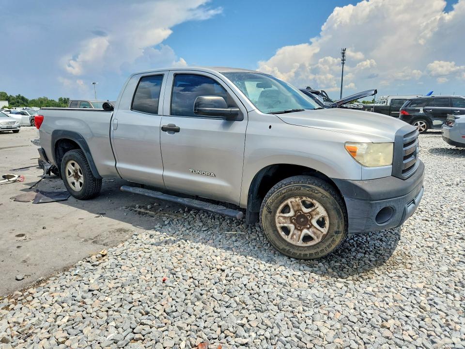 2010 Toyota Tundra VIN 5TFRU5F10AX023702 COPART salvage auction — MINOR DENT/SCRATCHES, FL - CERTIFICATE OF TITLE (P), sold $3,100 on 2026-07-22 (photo 4)