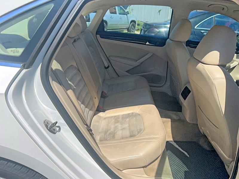 2015 Volkswagen Passat VIN 1VWCV7A32FC003843 COPART salvage auction — NORMAL WEAR, Nj - Certificate Of Title (P), sold $325 on 2026-07-06 (photo 6)