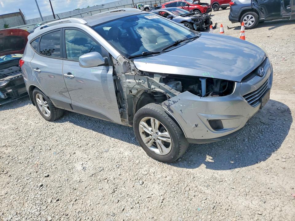 2011 Hyundai Tucson VIN KM8JU3AC7BU127371 COPART salvage auction — FRONT END, Oh - Cert Of Title-Salvage, sold $1,650 on 2026-07-31 (photo 4)