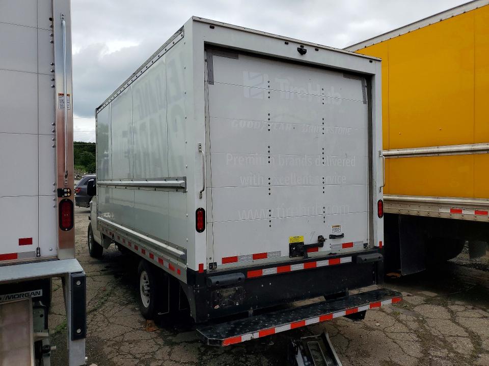 2025 Gmc VIN 7GZ07SF74SN007800 COPART salvage auction — FRONT END, Az - Cert Of Title - Salvage, sold $3,200 on 2026-07-22 (photo 2)