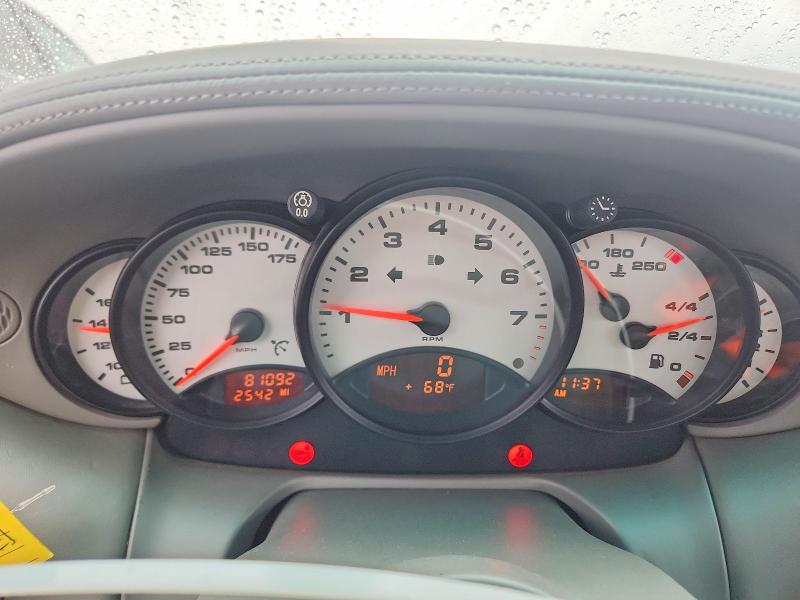 2000 Porsche 911 VIN WP0CA2992YS650911 COPART salvage auction — FRONT END, IL - SALVAGE CERTIFICATE, sold $11,100 on 2026-07-28 (photo 9)
