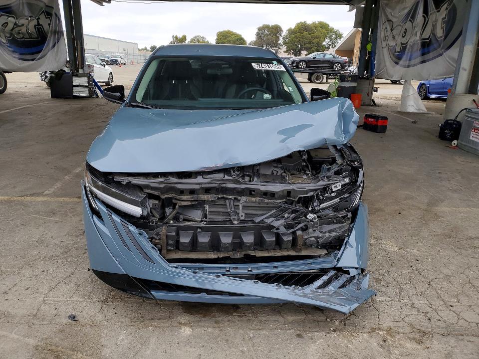 2026 Nissan Sentra VIN 3N1AB9CV2TY219047 COPART salvage auction — FRONT END, Fl - Cert Of Title Slvg Rebuildable, sold $5,000 on 2026-07-03 (photo 5)