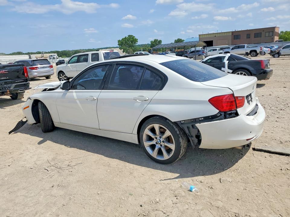 2015 BMW 3er VIN WBA3B1G58FNT64674 COPART salvage auction — FRONT END, Mo - Salvage Certificate Of Title, sold $90 on 2026-07-28 (photo 2)
