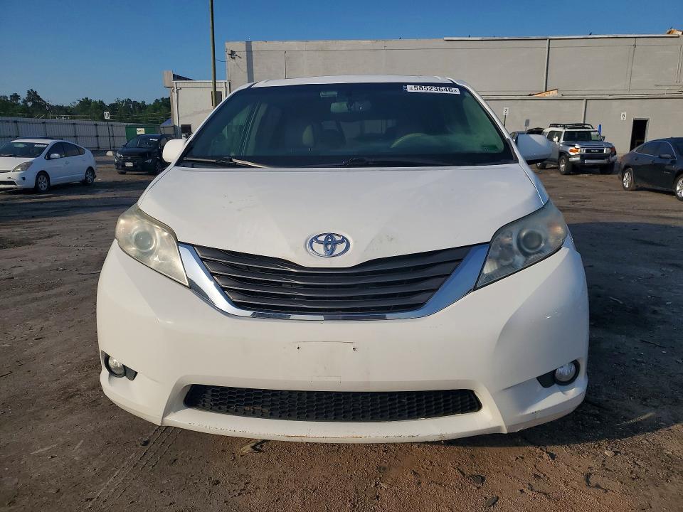 2014 Toyota Sienna VIN 5TDYK3DC6ES457001 COPART salvage auction — FRONT END, Va - Certificate Of Title, sold $4,300 on 2026-07-08 (photo 5)