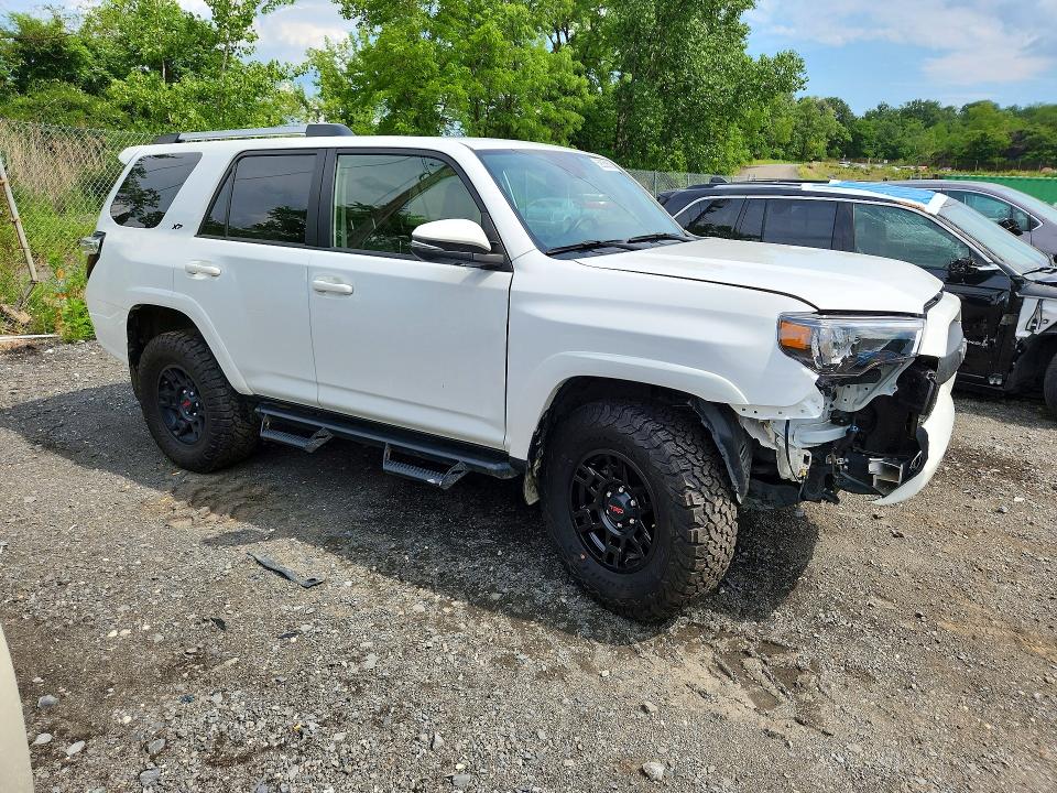 2024 Toyota 4runner VIN JTENU5JR4R6277034 COPART salvage auction — FRONT END, Nj - Cert Of Title-Salvage, sold $13,700 on 2026-07-28 (photo 4)