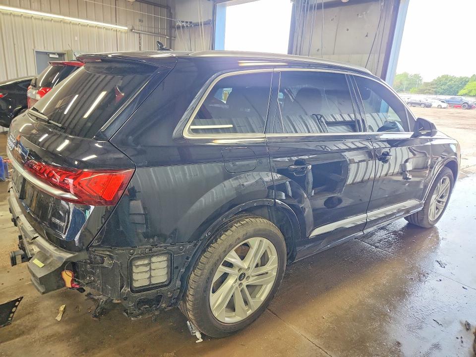 2021 Audi Q7 VIN WA1AJAF78MD023482 COPART salvage auction — REAR END, Il - Salvage Certificate, sold $16,300 on 2026-07-14 (photo 3)