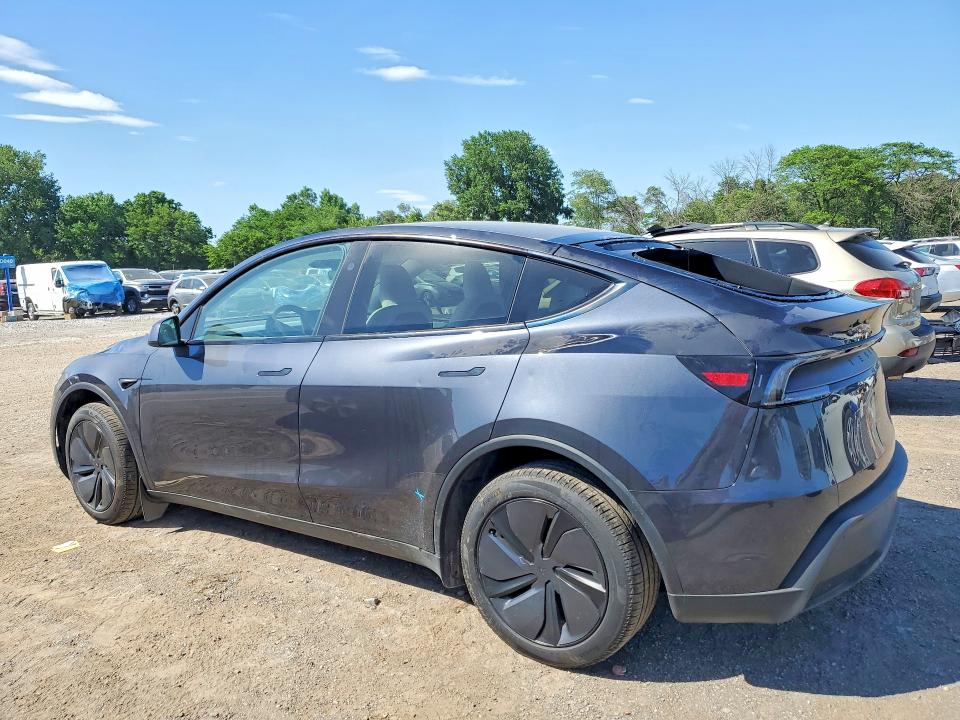 2026 Tesla Model y VIN 7SAYGDED2TA490545 COPART salvage auction — HAIL, Ia - Cert Of Title-Salvage Title, sold $18,100 on 2026-07-31 (photo 2)