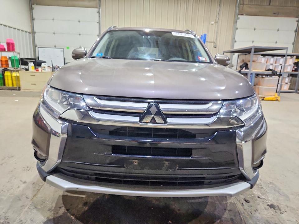 2016 Mitsubishi VIN JA4AZ3A38GZ054781 COPART salvage auction — VANDALISM, Nh - Cert Of Title-Salvage, sold $90 on 2026-07-23 (photo 5)