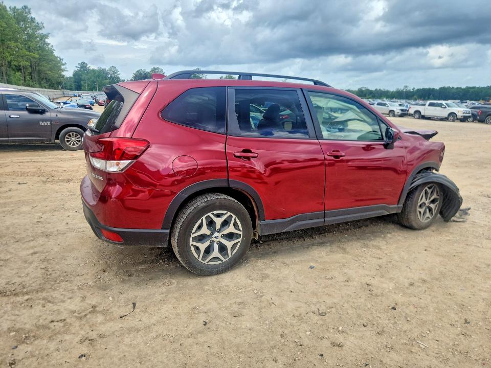 2019 Subaru VIN JF2SKAGC2KH561766 COPART salvage auction — FRONT END, Salvage Title, sold $1,800 on 2026-07-31 (photo 3)