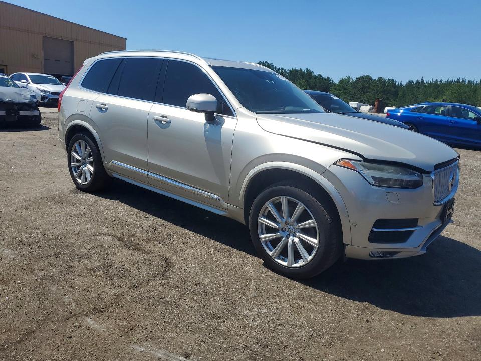 2016 Volvo Xc90 VIN YV4A22PL5G1016576 COPART salvage auction — MINOR DENT/SCRATCHES, Sc - Dealer Only Clean Title (P), sold $6,900 on 2026-07-24 (photo 4)