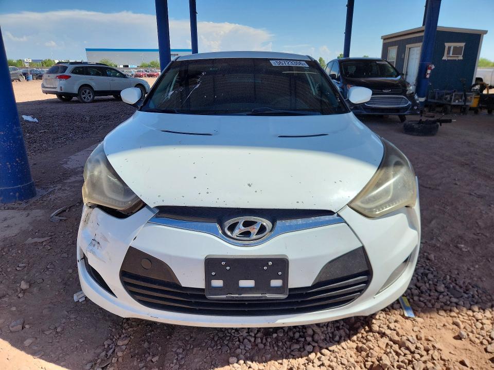 2015 Hyundai Veloster VIN KMHTC6AD6FU230874 COPART salvage auction — FRONT END, Salvage Title, sold $175 on 2026-07-28 (photo 5)
