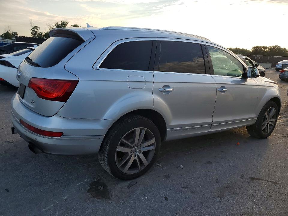 2015 Audi Q7 VIN WA1LMAFE1FD016567 COPART salvage auction — FRONT END, FL - CERT OF TITLE SLVG REBUILDABLE, sold $450 on 2026-07-02 (photo 3)