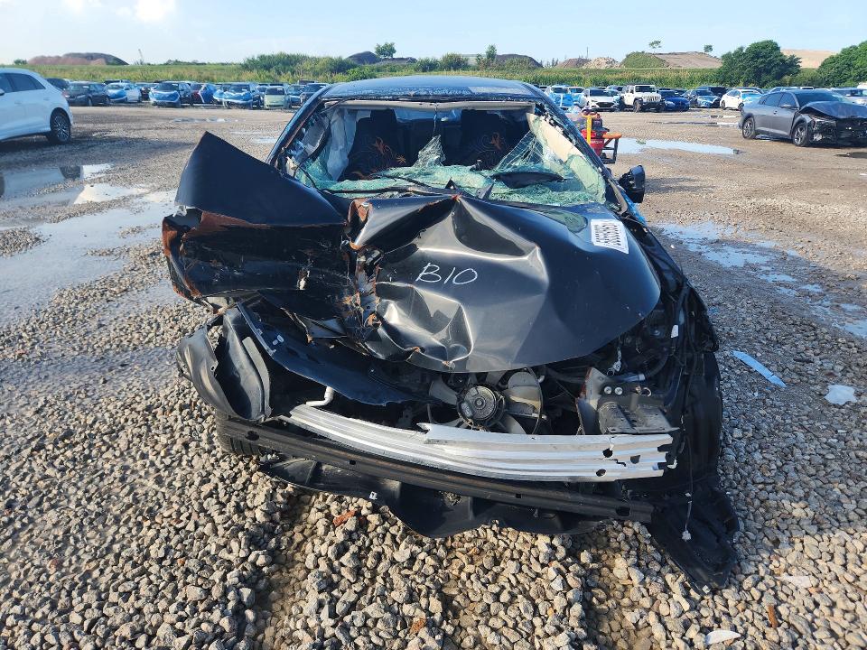 2022 Toyota Corolla VIN 5YFVPMAE3NP301877 COPART salvage auction — FRONT END, Fl - Certificate Of Destruction, sold $3,550 on 2026-07-30 (photo 5)