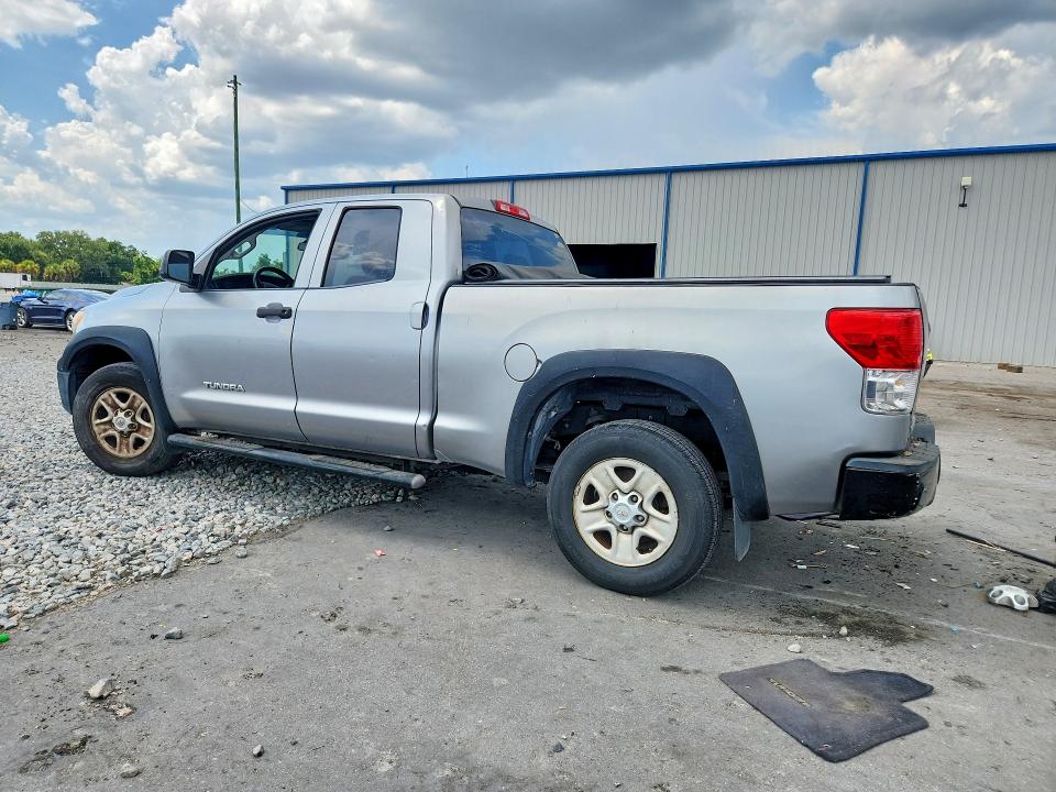 2010 Toyota Tundra VIN 5TFRU5F10AX023702 COPART salvage auction — MINOR DENT/SCRATCHES, FL - CERTIFICATE OF TITLE (P), sold $3,100 on 2026-07-22 (photo 2)