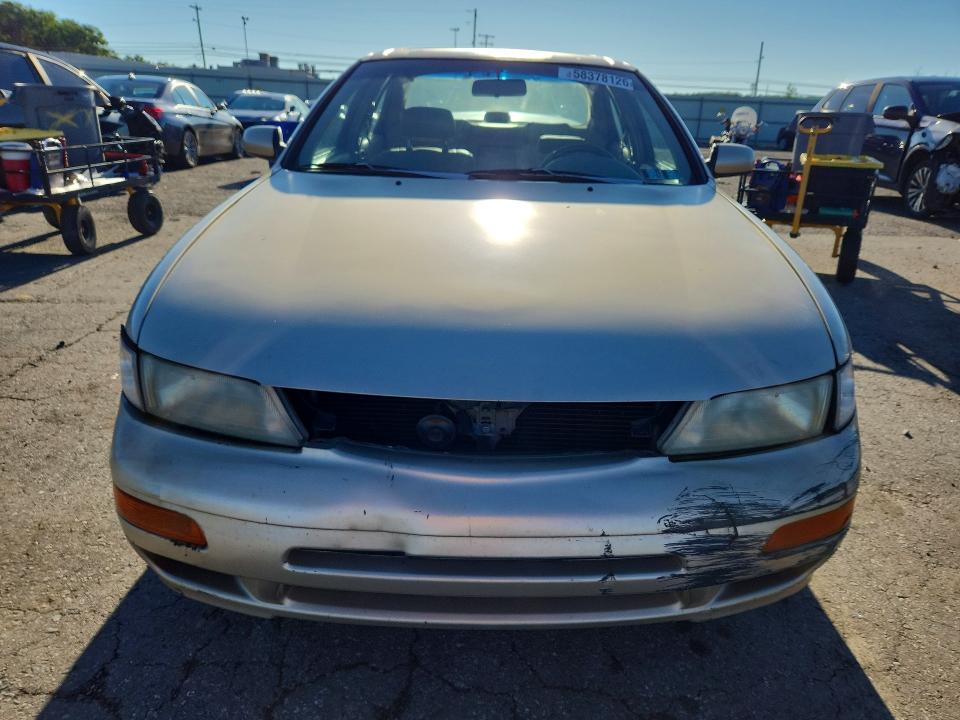1998 Nissan Maxima VIN JN1CA21A0WM807264 COPART salvage auction — REAR END, Pa - Cert Of Salv-R=Reconstructed, sold $400 on 2026-07-07 (photo 5)