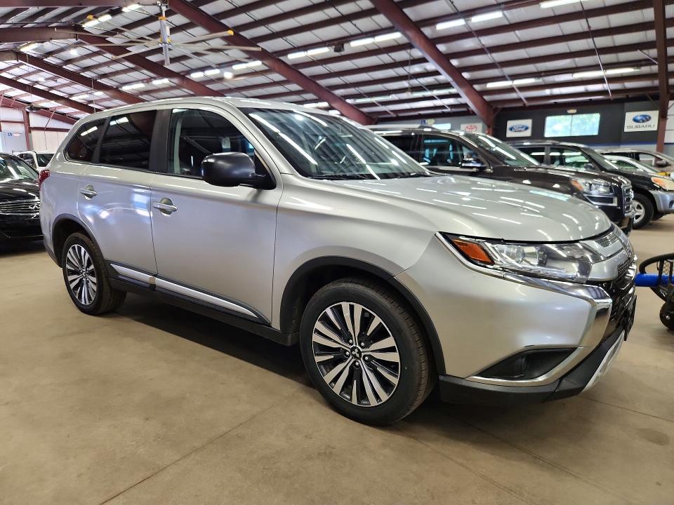 2020 Mitsubishi Outlander VIN JA4AZ3A31LZ026668 COPART salvage auction — FRONT END, Nh - Certificate Of Title, sold $3,850 on 2026-07-09 (photo 4)