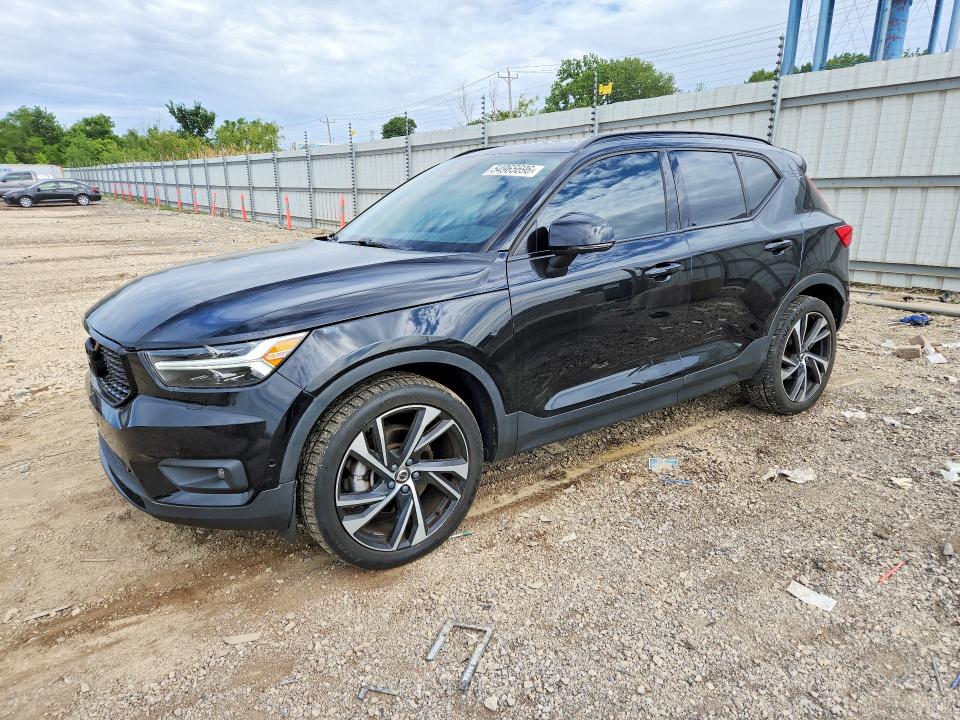2019 Volvo VIN YV4162XZ7K2002495 COPART salvage auction — WATER/FLOOD, Il - Salvage Certificate, sold $8,400 on 2026-07-17 (photo 1)