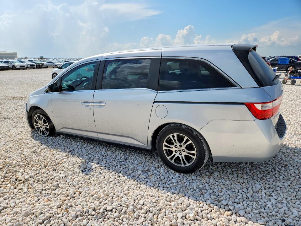2013 Honda VIN 5FNRL5H44DB089808 COPART salvage auction — REAR END, Tx - Salvage Vehicle Title, sold $800 on 2026-07-02 (photo 2)