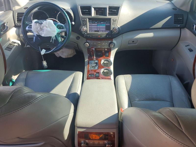 2011 Toyota Highlander VIN 5TDDK3EH9BS071807 COPART salvage auction — FRONT END, Mo - Salvage Certificate Of Title, sold $4,700 on 2026-07-13 (photo 8)