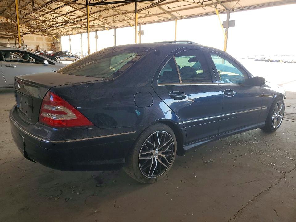 2005 Mercedes-benz C class VIN WDBRF40J05F606701 COPART salvage auction — FRONT END, Az - Certificate Of Title, sold $475 on 2026-07-29 (photo 3)