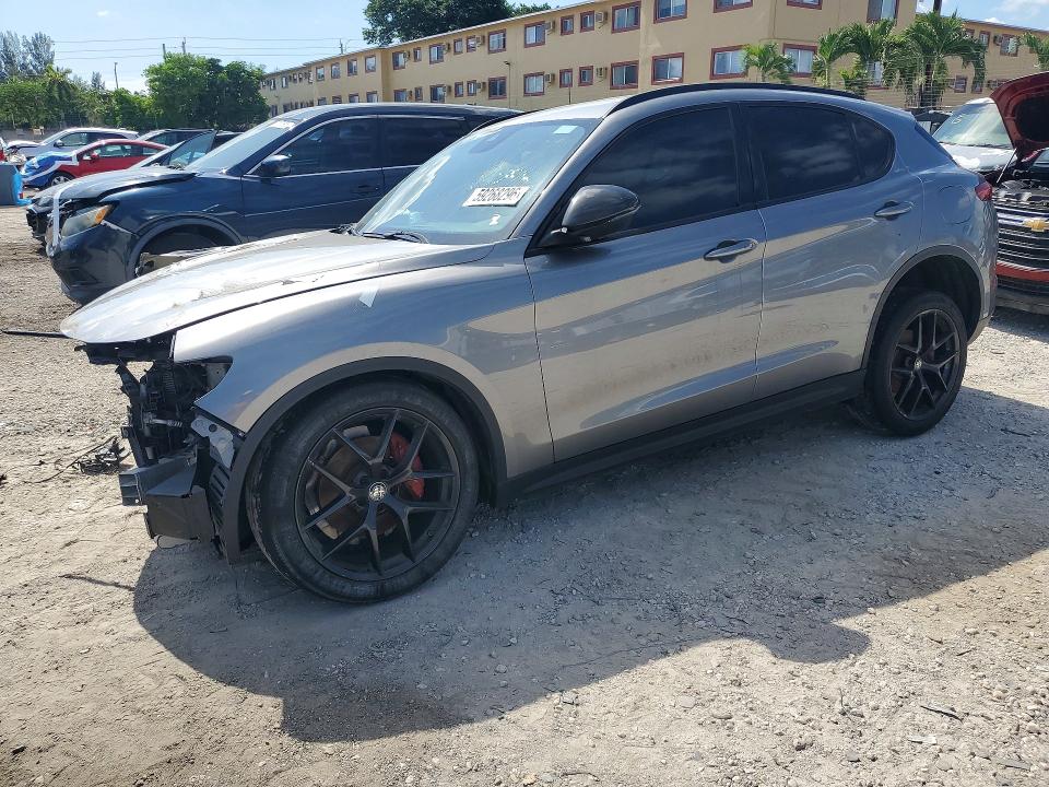 2020 Alfa romeo Stelvio VIN ZASPAJAN6L7C75483 COPART salvage auction — FRONT END, Fl - Certificate Of Destruction, sold $2,900 on 2026-08-27 (photo 1)
