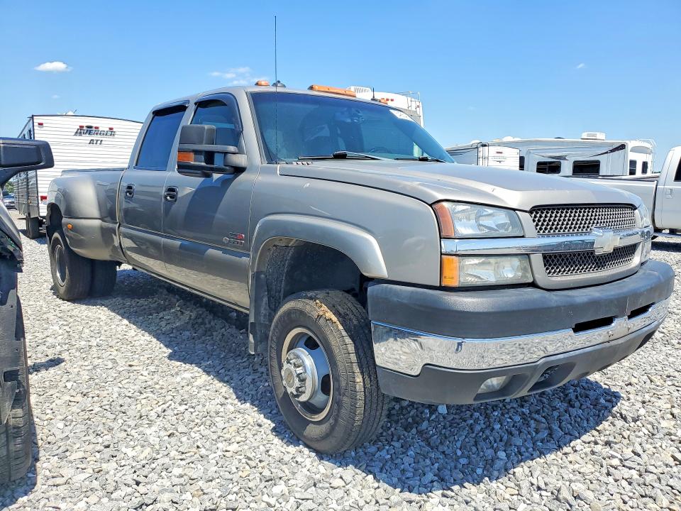 2003 Chevrolet Silverado VIN 1GCJK33113F153752 COPART salvage auction — SIDE, Ky - Cert Of Title-Salvage, sold $2,550 on 2026-07-09 (photo 4)