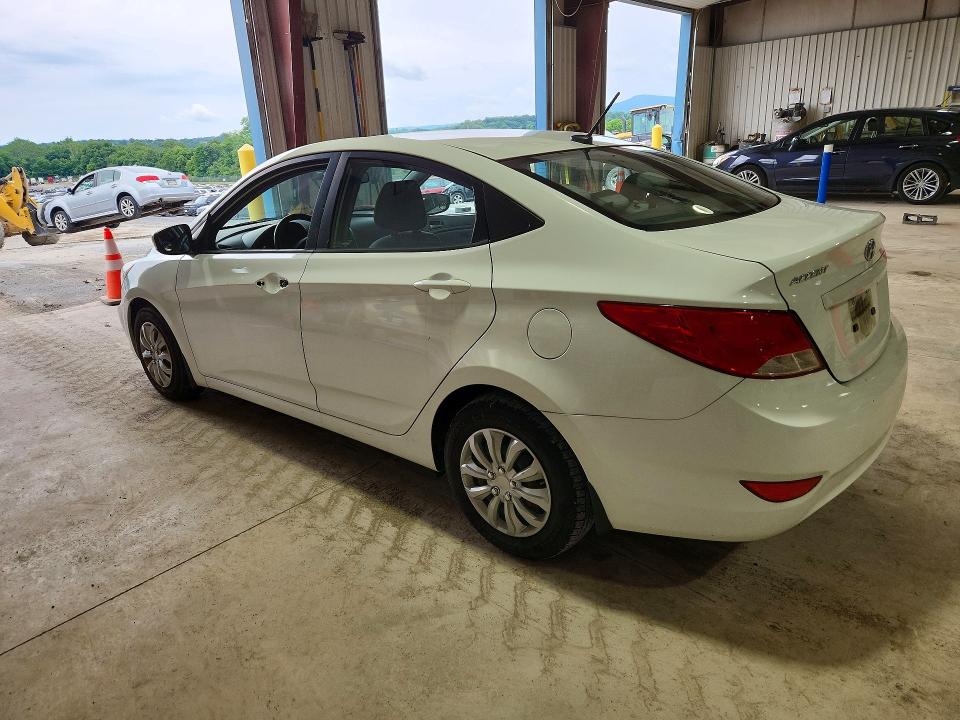 2015 Hyundai Accent VIN KMHCT4AE4FU847011 COPART salvage auction — MINOR DENT/SCRATCHES, Md - Certificate Of Title, sold $800 on 2026-07-02 (photo 2)
