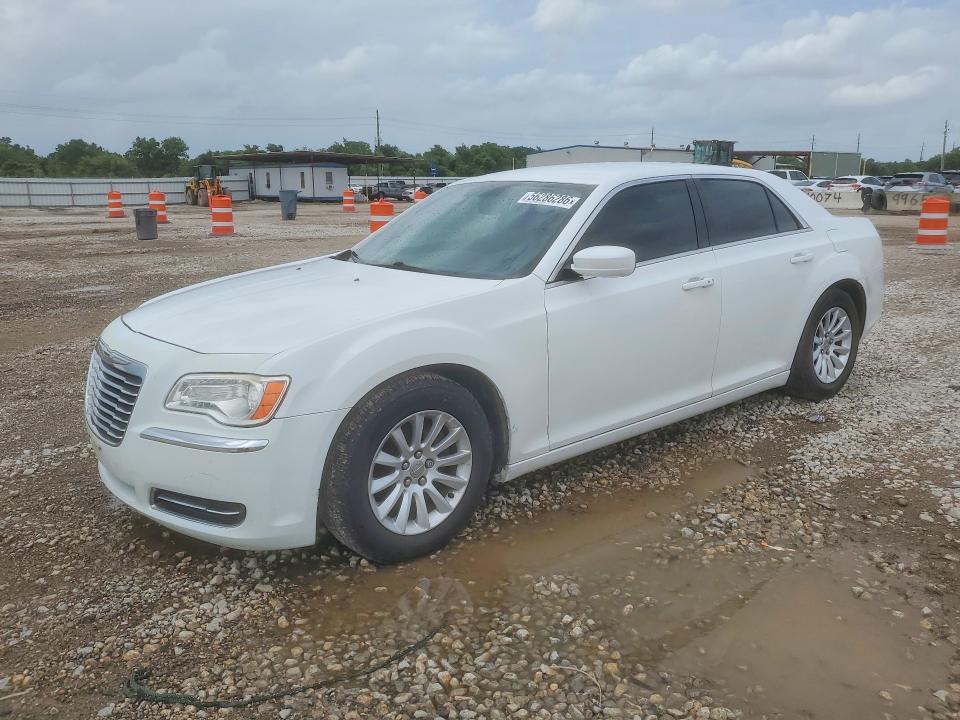 2014 Chrysler VIN 2C3CCAAG8EH190062 COPART salvage auction — SIDE, Tx - Salvage Vehicle Title, sold $2,600 on 2026-07-02 (photo 1)