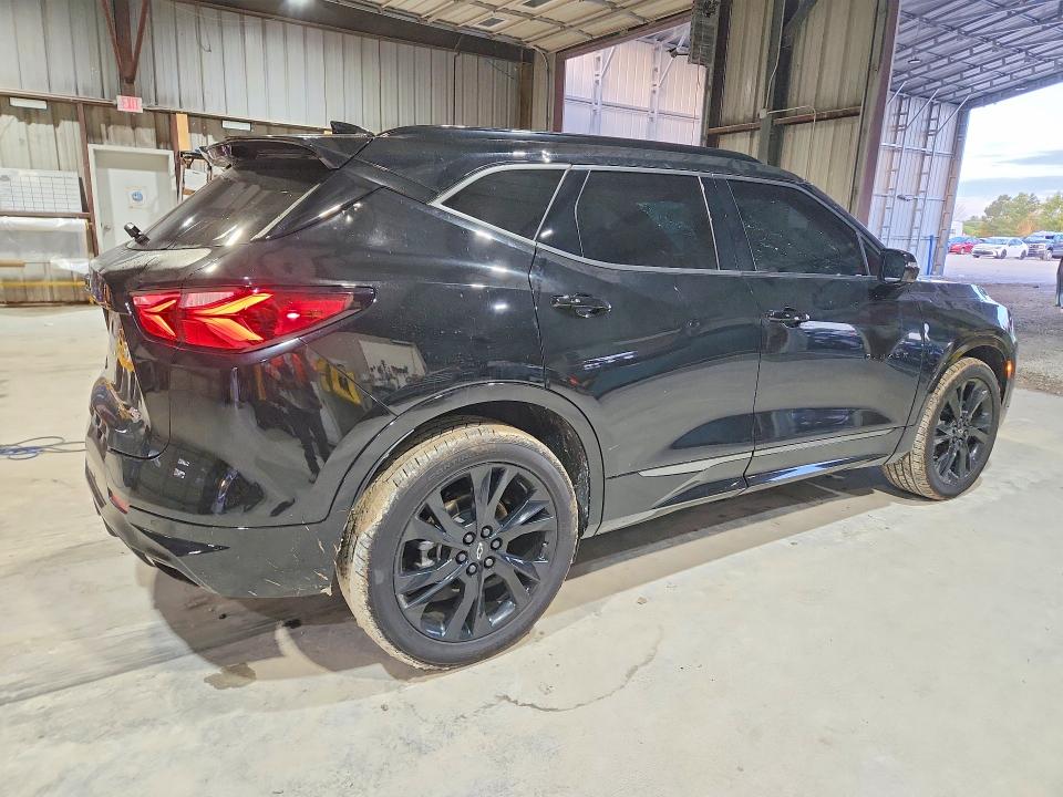 2022 Chevrolet Blazer VIN 3GNKBKRS0NS145436 COPART salvage auction — HAIL, Mo - Salvage Certificate Of Title, sold $9,900 on 2026-07-27 (photo 3)