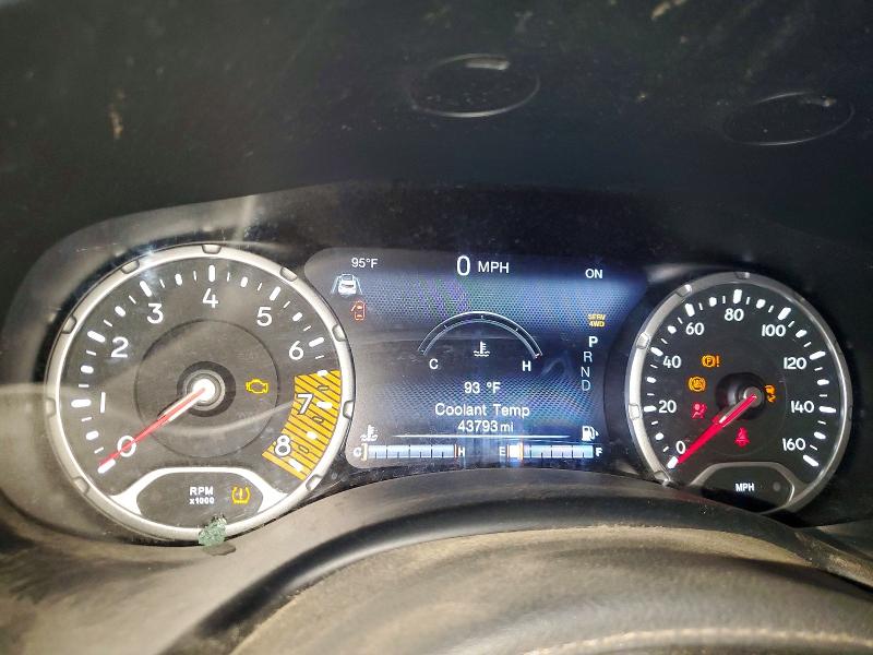 2023 Jeep Renegade VIN ZACNJDB1XPPP67985 COPART salvage auction — SIDE, Az - Cert Of Title - Salvage, sold $10,500 on 2026-07-27 (photo 9)