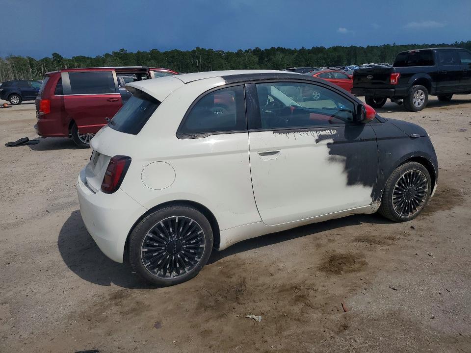 2024 Fiat 500 VIN ZFAFFAA48RX219851 COPART salvage auction — SIDE, SC - CERT OF TITLE-SALVAGE, sold $5,500 on 2026-08-03 (photo 3)
