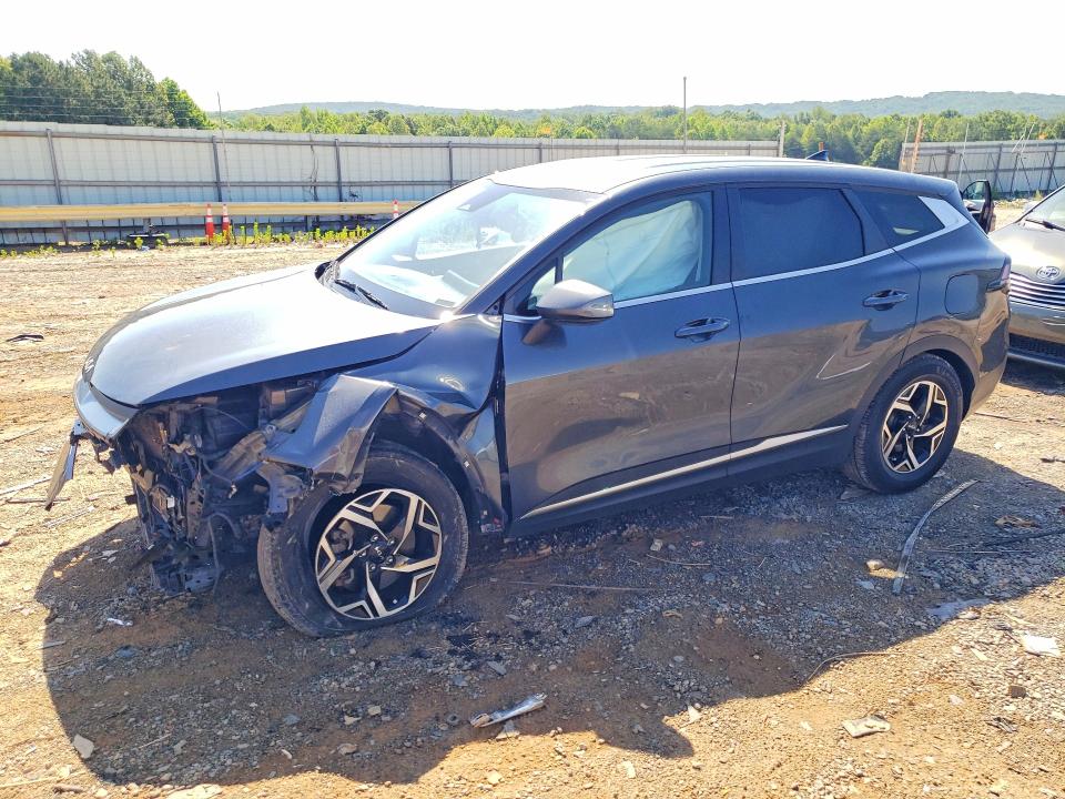 2023 Kia Sportage VIN KNDPU3AF4P7039733 COPART salvage auction — FRONT END, VA - CERT OF TITLE - SALVAGE, sold $3,550 on 2026-07-24 (photo 1)