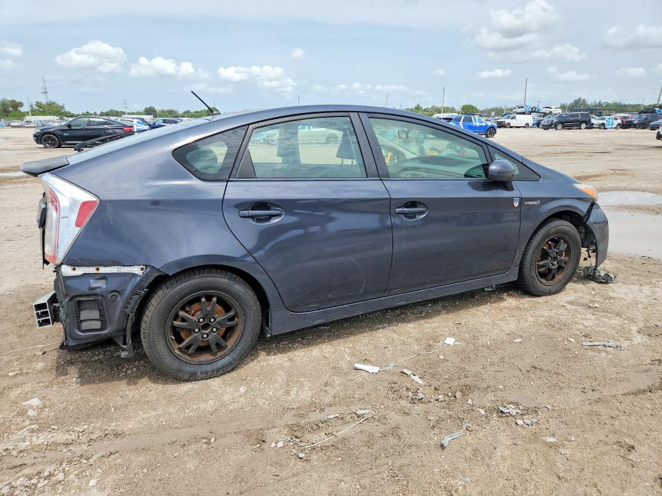 2012 Toyota Prius VIN JTDKN3DU1C1554901 COPART salvage auction — REAR END, Fl - Cert Of Title Slvg Rebuildable, sold $15 on 2026-07-30 (photo 3)