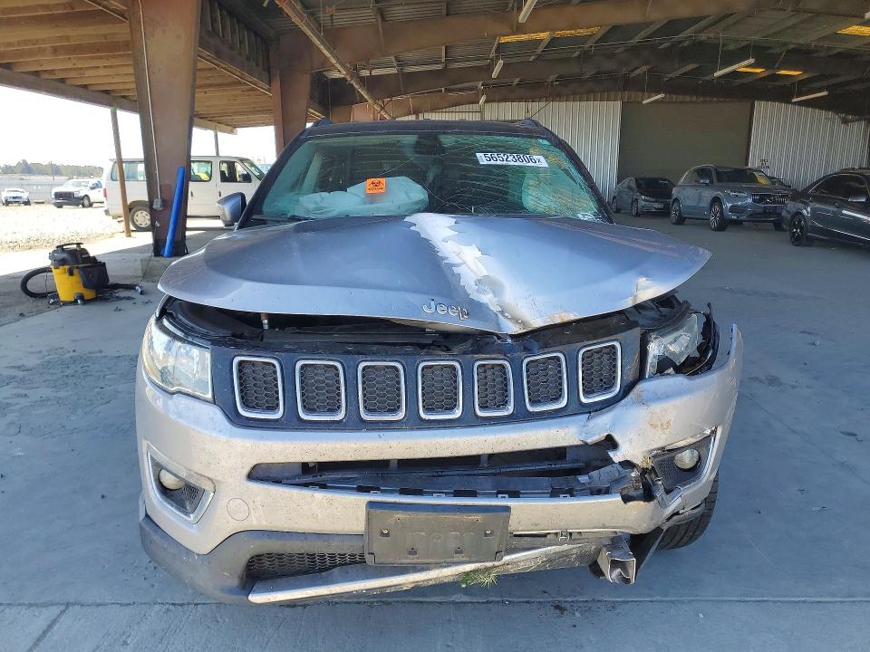 2018 Jeep VIN 3C4NJCCB5JT257080 COPART salvage auction — FRONT END, MT - CERTIFICATE OF TITLE, sold $1,150 on 2026-07-30 (photo 5)