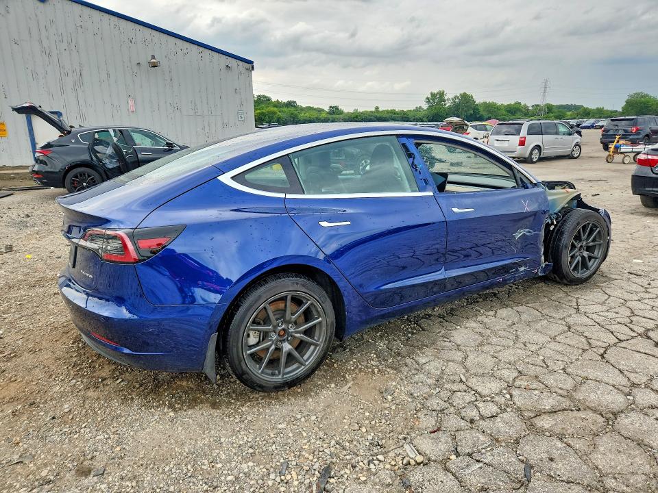 2020 Tesla Model 3 VIN 5YJ3E1EB7LF546878 COPART salvage auction — FRONT END, Il - Salvage Certificate, sold $7,300 on 2026-07-29 (photo 3)
