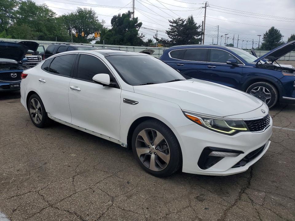2019 Kia Optima VIN 5XXGT4L33KG306789 COPART salvage auction — REAR END, OH - CERT OF TITLE-SALVAGE, sold $2,150 on 2026-07-31 (photo 4)