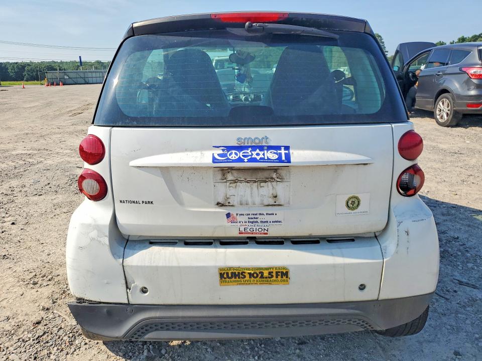 2015 Smart Fortwo VIN WMEEJ3BAXFK795745 COPART salvage auction — MECHANICAL, Ar - Cert Of Title-Salvage, sold $225 on 2026-08-17 (photo 6)
