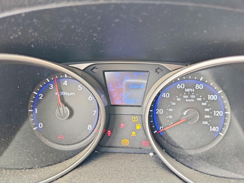 2011 Hyundai Tucson VIN KM8JU3AC8BU229701 COPART salvage auction — FRONT END, Tx - Salvage Vehicle Title, sold $1,300 on 2026-07-27 (photo 9)
