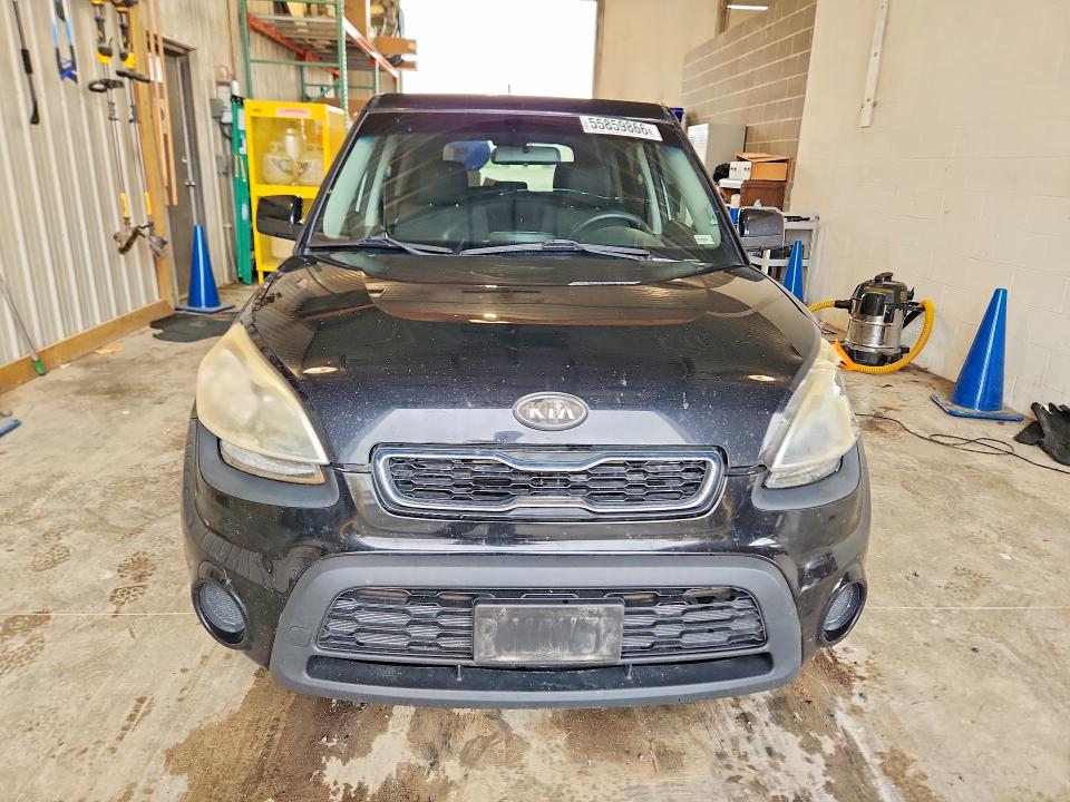 2012 Kia Soul VIN KNDJT2A53C7408635 COPART salvage auction — FRONT END, Mo - Salvage Certificate Of Title, sold $325 on 2026-07-28 (photo 5)