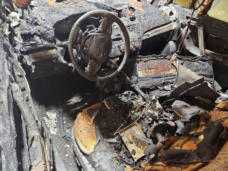 2014 Subaru Forester VIN JF2SJGMC7EH404572 COPART salvage auction — Burn Engine, MN - CERT OF TITLE-PRIOR SALVAGE, sold $500 on 2026-07-07 (photo 8)
