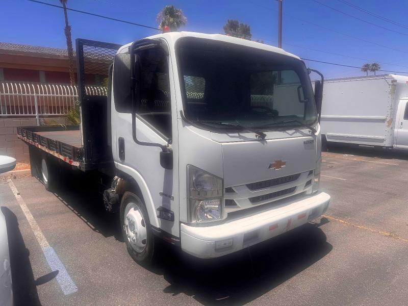 2016 Chevrolet 4500 VIN 54DCDW1B6GS813163 COPART salvage auction — MINOR DENT/SCRATCHES, Nv - Certificate Of Title (P), sold $7,000 on 2026-07-29 (photo 1)