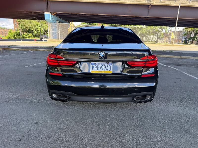 2019 BMW 7 series VIN WBA7F2C56K8240643 COPART salvage auction — NORMAL WEAR, Pa - Reconstructed Clean (P), sold $19,700 on 2026-07-27 (photo 5)