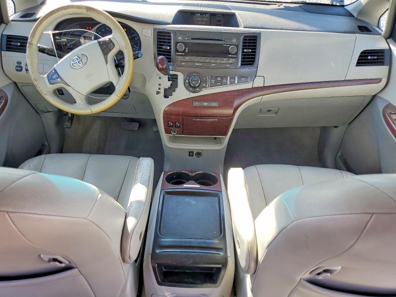 2011 Toyota Sienna VIN 5TDYK3DC9BS020556 COPART salvage auction — FRONT END, Nv - Salvage Title, sold $1,600 on 2026-07-15 (photo 8)